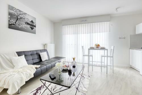 Apartamento Studio �l�gant Style Black&white 5min Gare Poissy