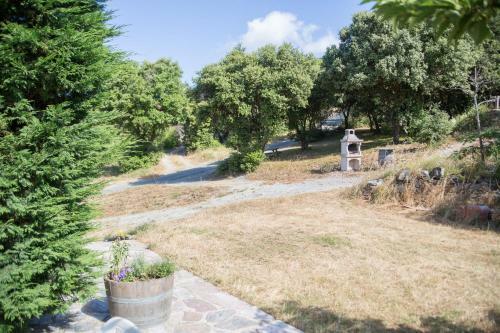 G�tes Du Pont De Calmel