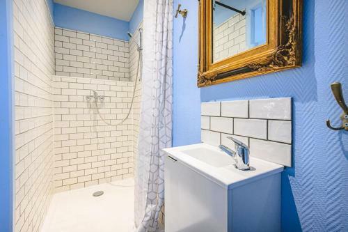 Hotel Suites Saint Brice