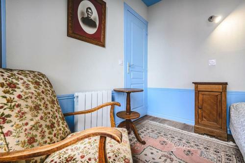 Hotel Suites Saint Brice