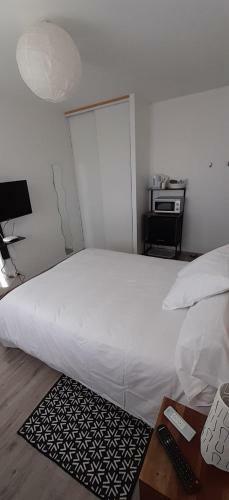Bed & Breakfast Chambre Et Salle de Bain Priv�e Saint Aunes