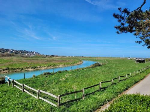 Les Dryades Rivi�re Et Mer