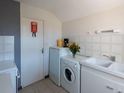 Holiday Home Villa La Fourmi