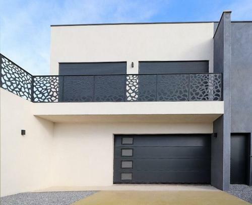 Villa de 480 M� Pour Des Vacances de Reves