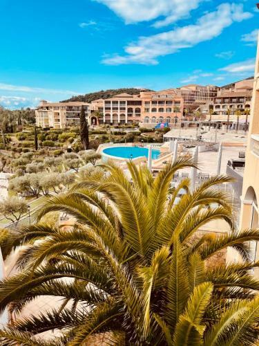Apartamento Cap Esterel Studio Cabine Vue Piscine Et Mer R�f C2 308