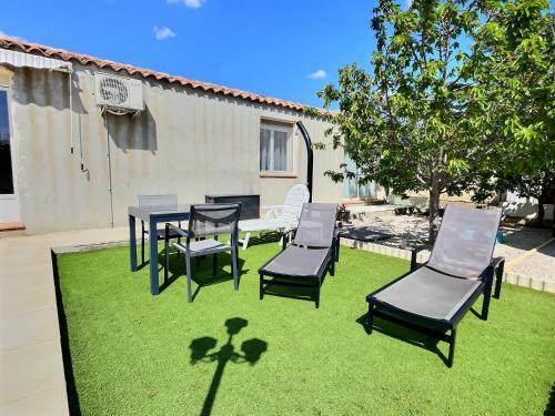 Cimm Valras Charming Villa With Pool For 4 People