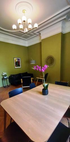 Hostal Histoire De Loire La Gabare