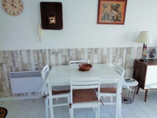 Apartamento Dernier Etage 1 Chambre Parking Quartier Plage Corniche