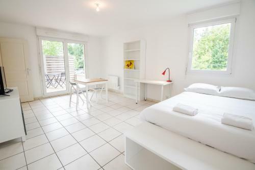 Apartamento Recent Studio Avec Terrasse Proche Tours Centre