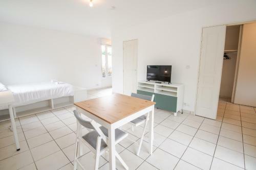 Apartamento Recent Studio Avec Terrasse Proche Tours Centre