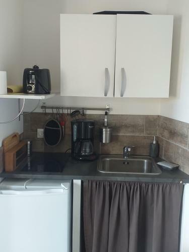 Apartamento Cozy Studio With Panoramic View And Free Breakfast In First Days