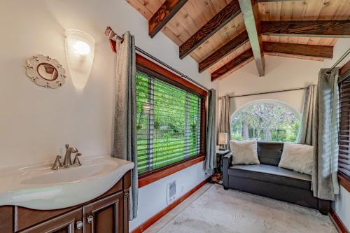 Emerald River Retreat