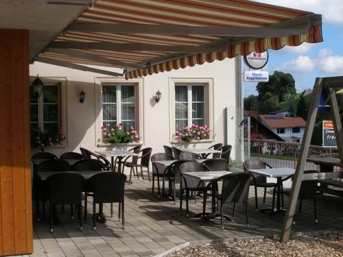 Posada Gasthof R�ssli