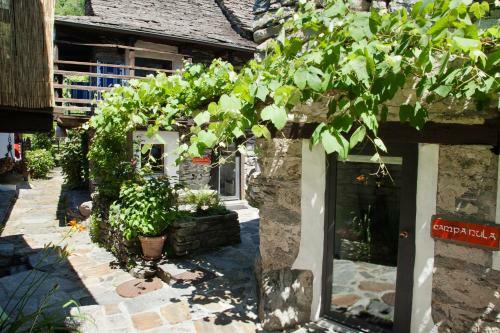Hostal Rustici Della Verzasca Ferien Wohnungen