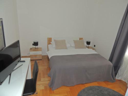Bed & Breakfast Villa Mali Raj