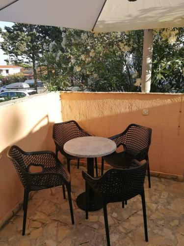 Apartmani Biba, Vir
