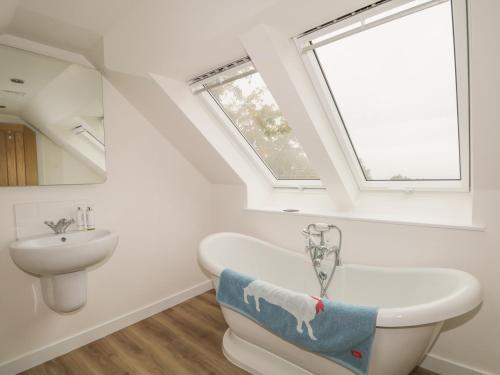 Enzie Station Cottage