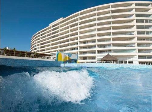 Apartamento Piscina Temperada, Orilla Playa, Depto Nuevo