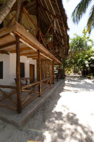 Hotel Eden Paradise
