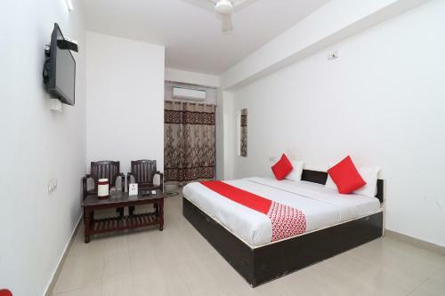 Hotel Oyo 19827 Shree Ram Palace