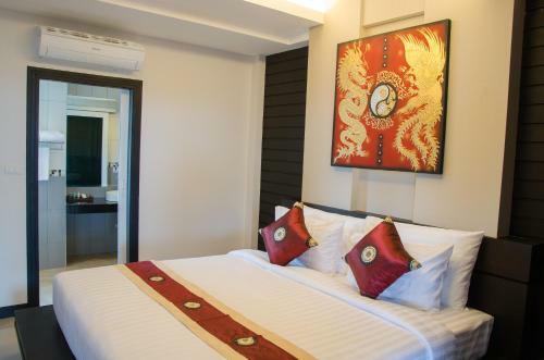 Lulu Hotel
