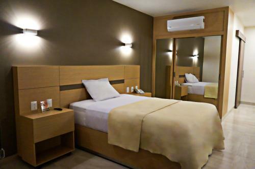 Hotel Valle Express
