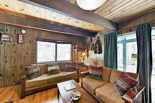 The Bee Bears Cabin