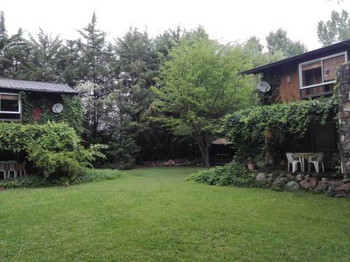 Casa Vineros = Monta�a + Relax + Bodegas + Verde