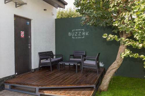 Mini Hotel Buzzok