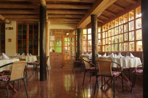 Hotel Iorana