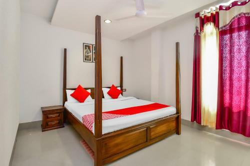 Oyo 28737 Hotel Mayur
