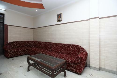 Oyo 12671 Hotel Prithvi Palace