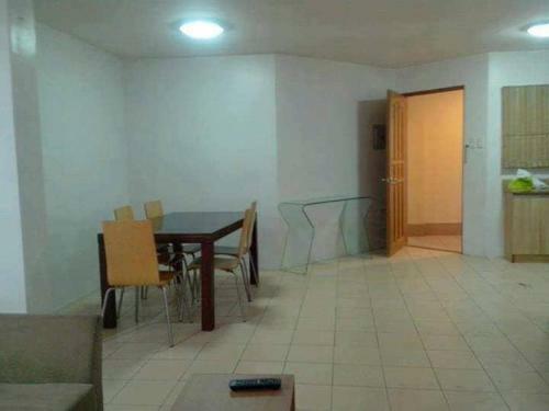 Nesor Apartment