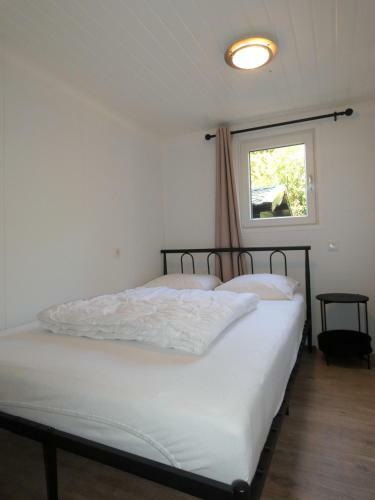 Chalet Nummer 13 Op Bospark Trimunt