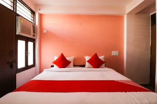 Hotel Oyo 61598 Papa Homes