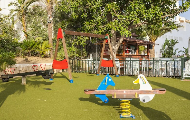 Hotel Globales Los Patos Park