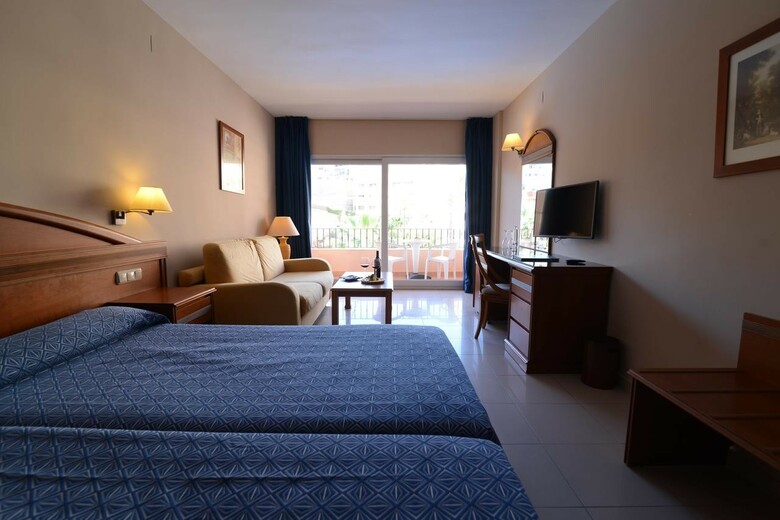 Hotel Bahia Tropical