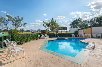 Hotel Quality Inn East