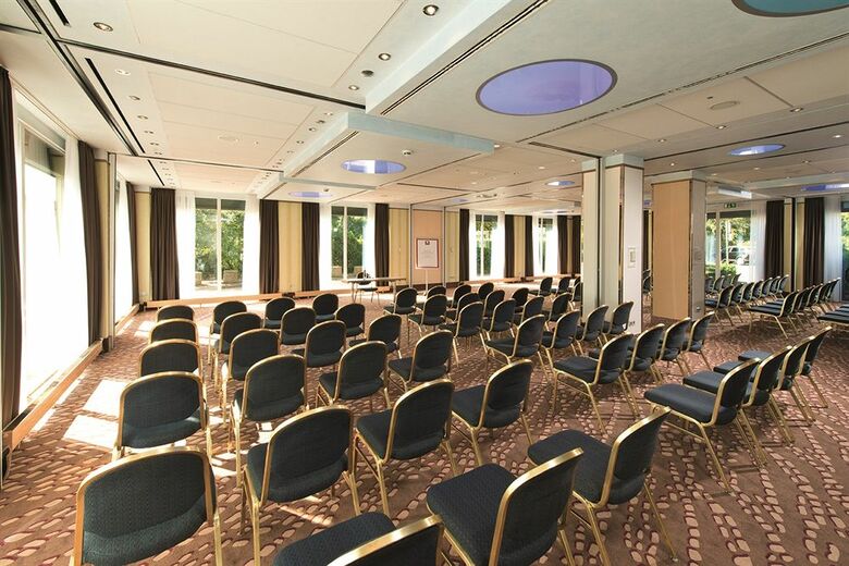 Leonardo Hotel K�ln