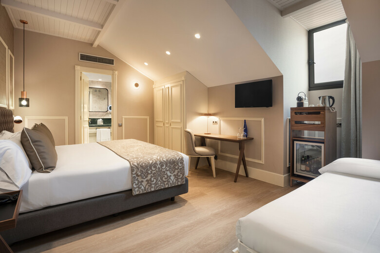 Hotel Catalonia Las Cortes