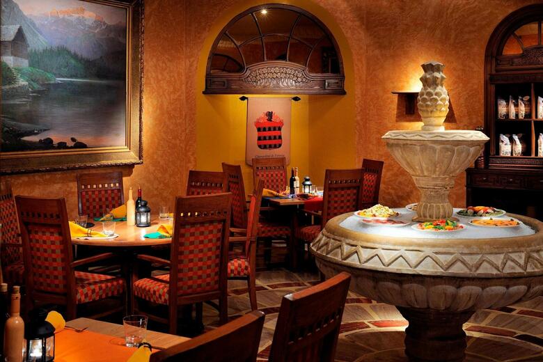 Cairo Marriott Hotel & Omar Khayyam Casino