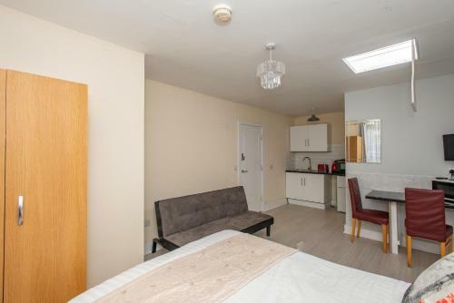 Motel Studio Accommodation 1