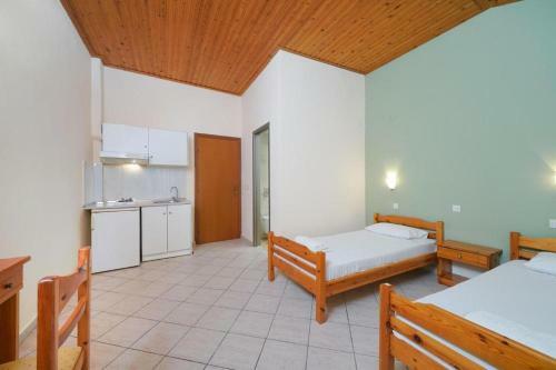 Thalatta Apartments