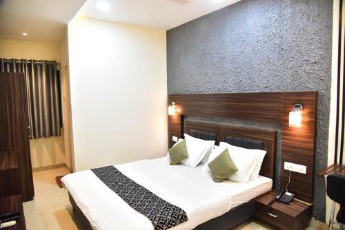 Apartamento Hotel Shree Gayatri Inn