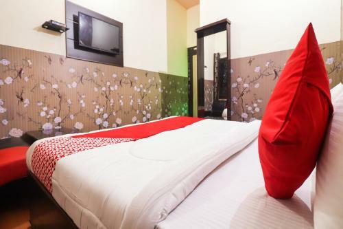 Oyo 68677 Hotel Galaxy