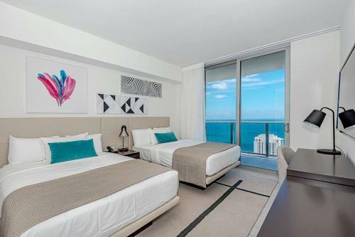 1 Million Dollar Listingoceanfront Balcony 2br2ba