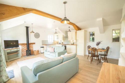 Lovely 1-bed Lodge In Drybrook