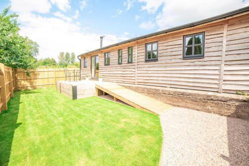 Lovely 1-bed Lodge In Drybrook