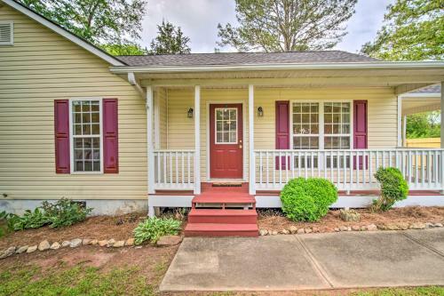 Cartersville Family Home With Spacious Backyard