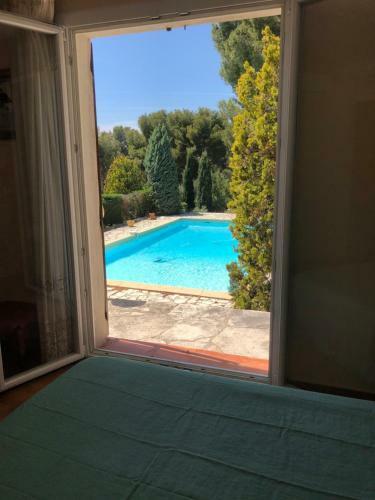 Villa 150 M2 Avec Piscine Au Calme